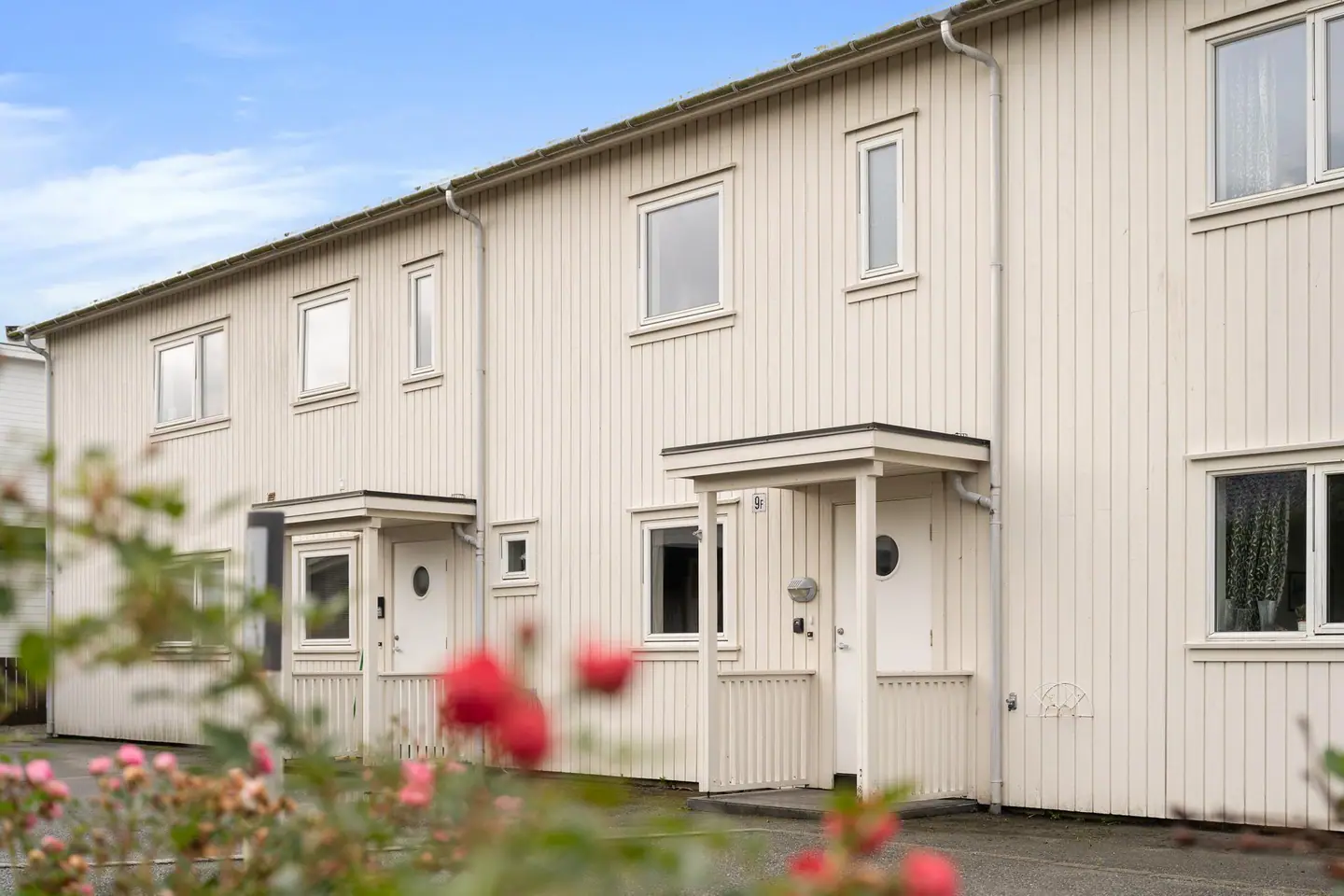 Vardabråtet 9F, Vigrestad — Velkommen til Vardabråtet 9F. Eiendommen presenteres av Monica Mørk Aase i EiendomsMegler 1 Jærmegleren.
Foto: Fotograf Asle Haukland