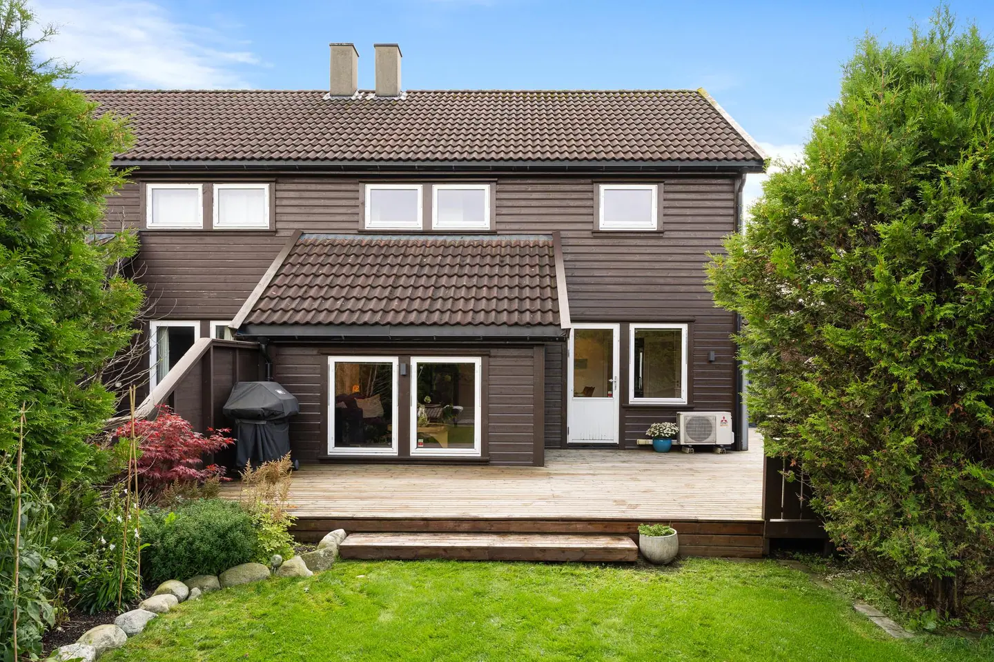 Tjemslandshagen 4A, Varhaug — Velkommen til Tjemslandshagen 4A, presentert av Monica Mørk Aase i EiendomsMegler1 Jærmegleren.
Foto: Fotograf Haukland AS.