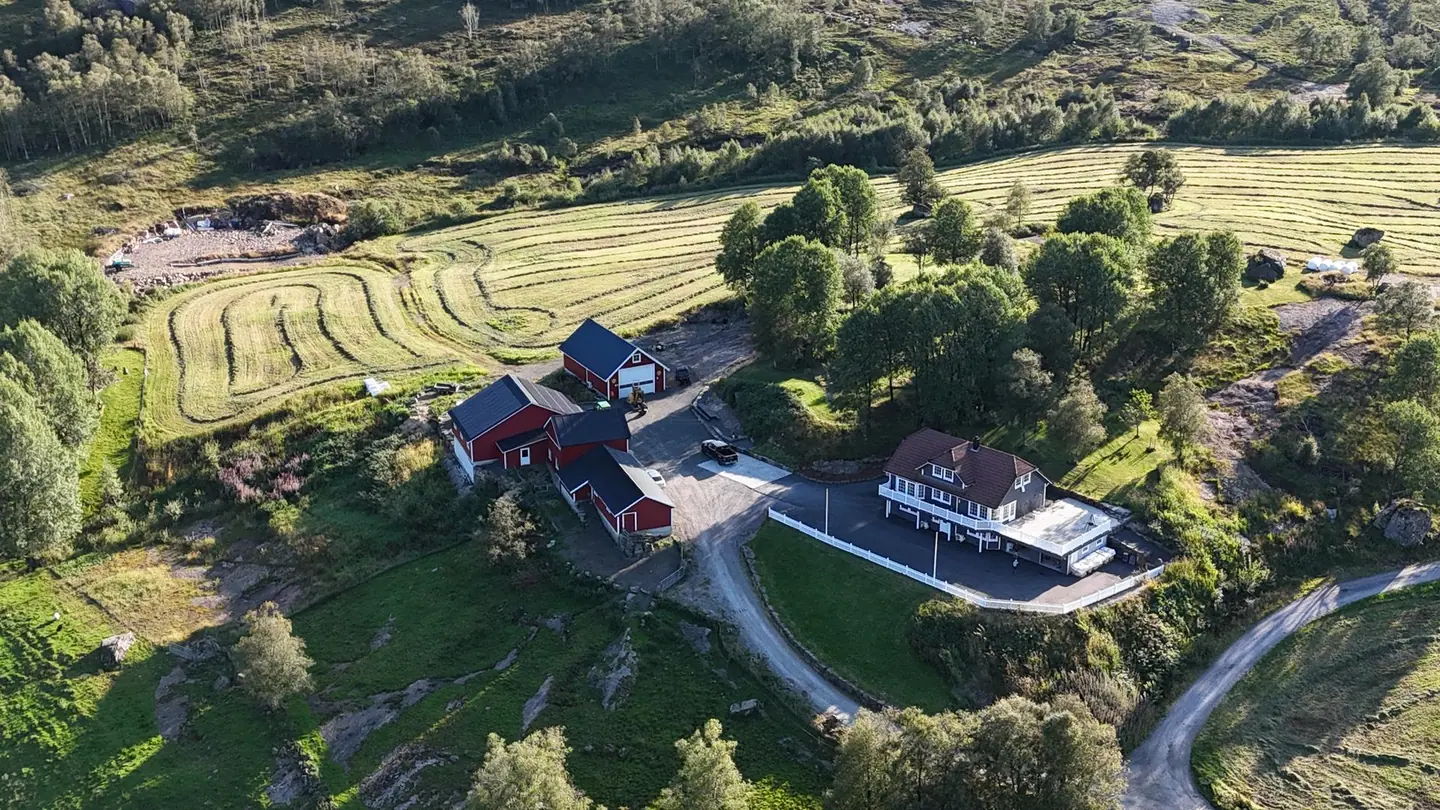 Boligen er malt sommeren 2026. Bilde tatt av eier.